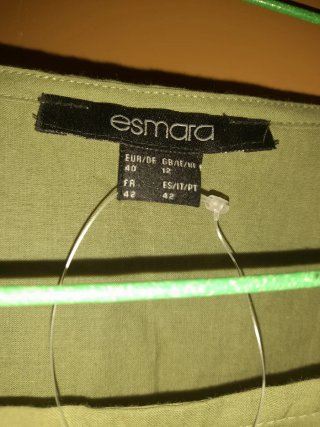 Blusa verde, da como para M-L
