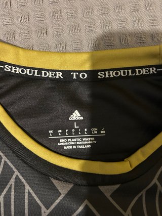 Camiseta LAFC Adidas Talla L Negra y Dorada