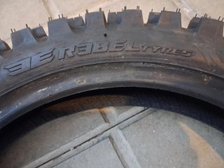 Cubierta trasera pit bike
