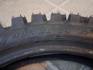 Cubierta trasera pit bike