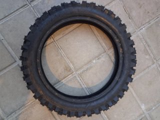 Cubierta trasera pit bike