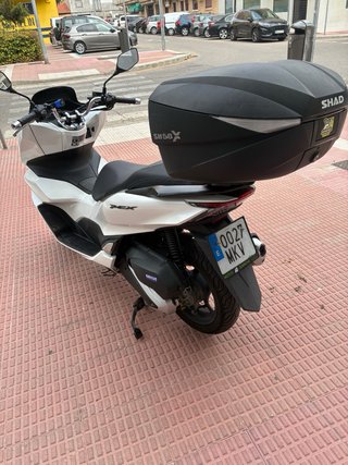 Honda PCX 125 Blanca