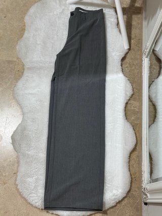 Pantalón de traje gris Bershka mujer