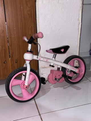 Bicicleta infantil rosa 3 años