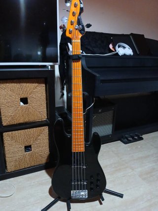 Bajo Markbass Gloxy GV Negro
