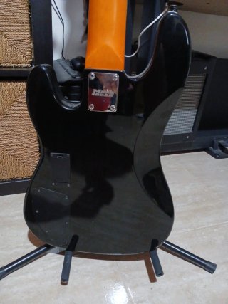 Bajo Markbass Gloxy GV Negro