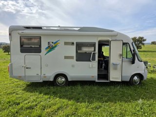 AUTOCARAVANA INTEGRAL KNAUS TRAVEL LINER CON TODO