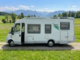 AUTOCARAVANA INTEGRAL KNAUS TRAVEL LINER CON TODO