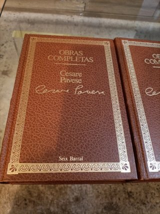 2 tomos de Cesare Pavese