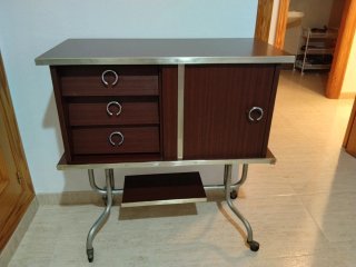 Mueble vintage madera y metal