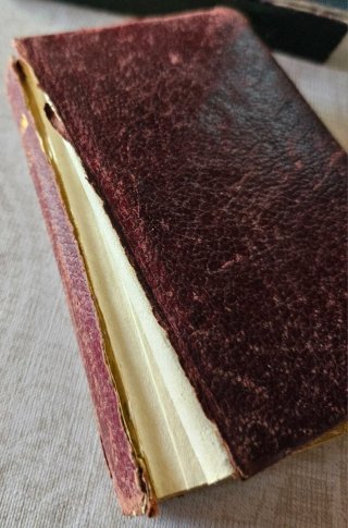 Lote 2 Libros Antiguos S.XIX + Estuche Piel