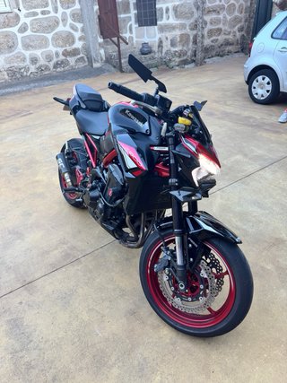Kawasaki Z900 2024 A2