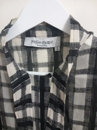 Blusa vintage Yves Saint Laurent