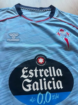 Camiseta Celta de Vigo Hummel Talla M