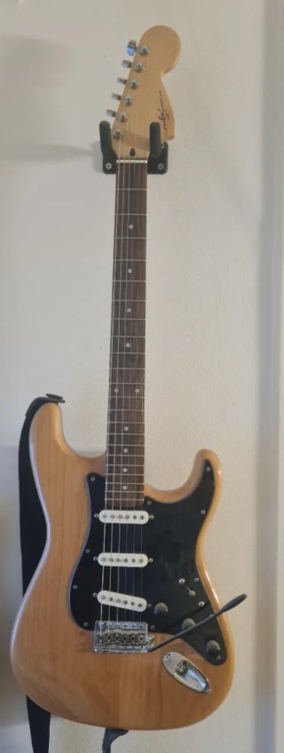Guitarra Eléctrica Natural