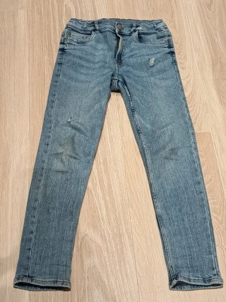 Vaqueros Zara elásticos niño T.11-12