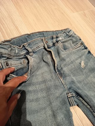 Vaqueros Zara elásticos niño T.11-12