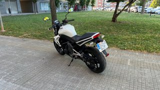 Kawasaki ER6N Blanca Sin Limitar Carnet A