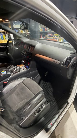 Audi Q7 2011