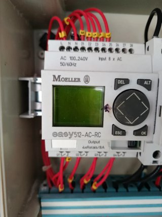 Relé Lógico Moeller easy512-AC-RC
