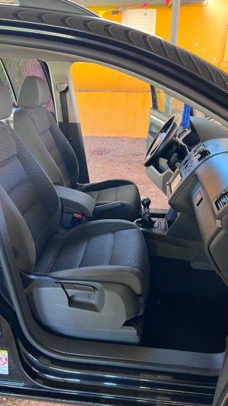Volkswagen Touran 2010