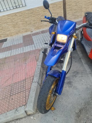 Moto Azul Off-Road