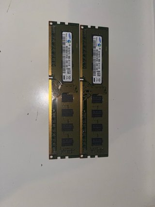 2x Samsung DDR3 2GB 1600MHz RAM