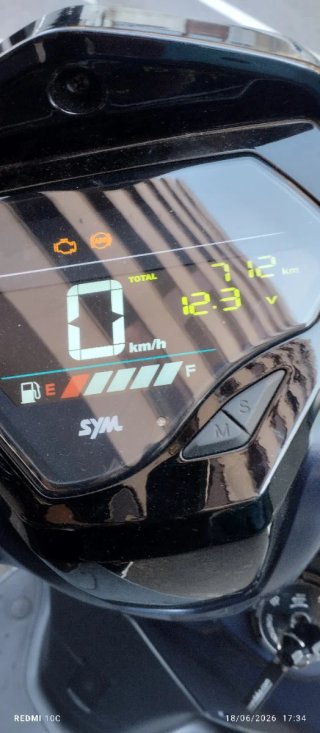 SYM Symphony ST 125cc Scooter azul
