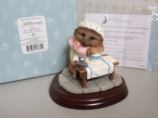 Statuetta Beatrix Potter Mrs. Tiggy-Winkle 10cm