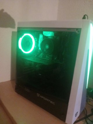 Ordenador Gaming RGB Blanco y Rojo