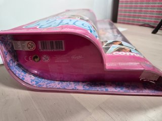 Muñeca Nancy es como tu new Caja con Ropa Extra