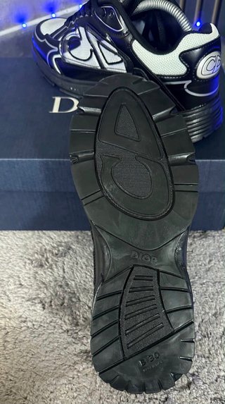 Dior B30 Sneakers Negras y Blancas