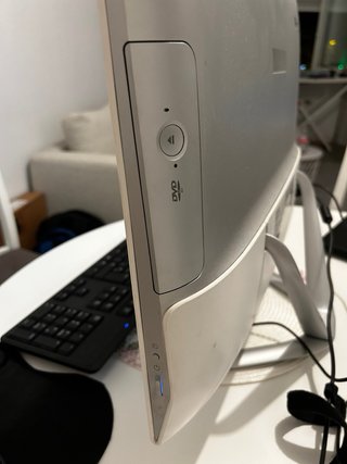 Lenovo Ideacenter i3 Todo en Uno