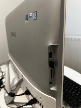Lenovo Ideacenter i3 Todo en Uno