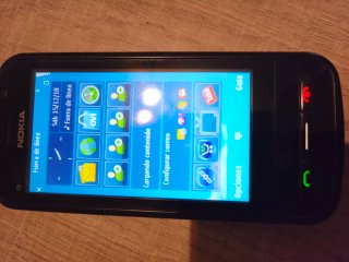 Nokia C6-00 Nero con Tastiera Scorrevole e Caricatore