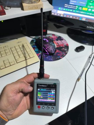 ANYSECU SF-103 Contador Frecuencia 2-2800MHz