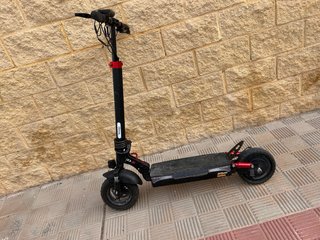 Patinete eléctrico 25 km, rueda trasera nueva