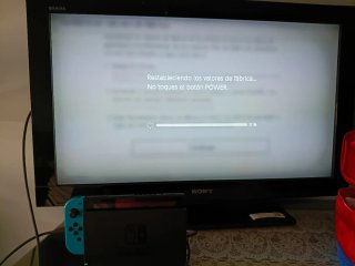 Nintendo Switch + Mario Party + funda transporte
