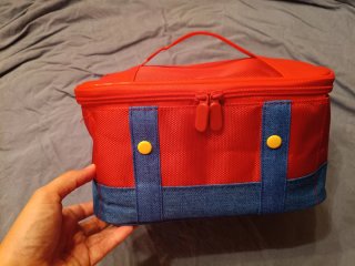 Nintendo Switch + Mario Party + funda transporte