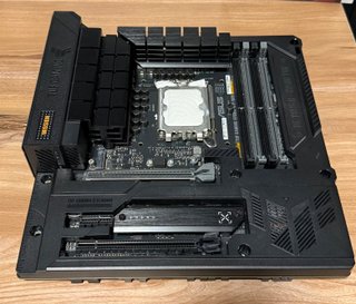 Placa Base ASUS TUF Gaming B760-BTF WIFI