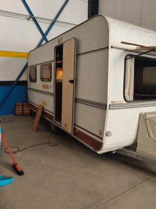 Se vende toda clase de caravana man entrado 6 cara