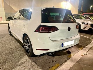 Volkswagen Golf R Line