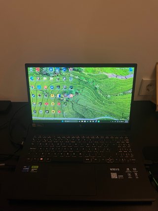 Acer Nitro V15 Laptop