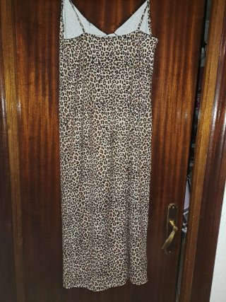 Vestido Bershka Leopardo