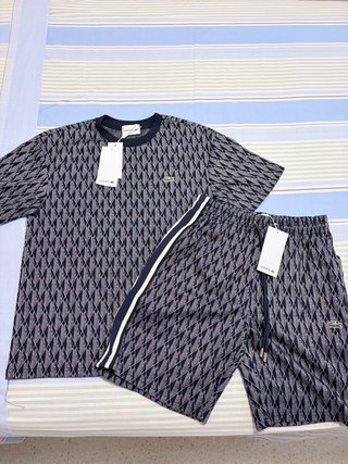 Conjunto Lacoste Estampado Azul marino