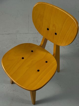 4 Sillas “3221” diseño Junzo Sakakura, vintage 80s