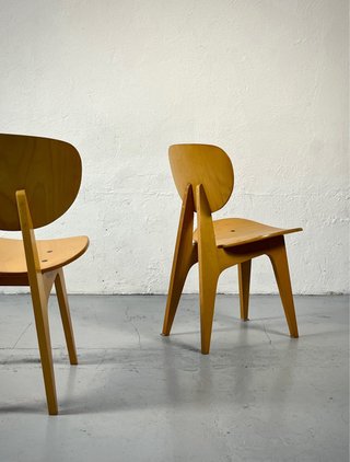 4 Sillas “3221” diseño Junzo Sakakura, vintage 80s