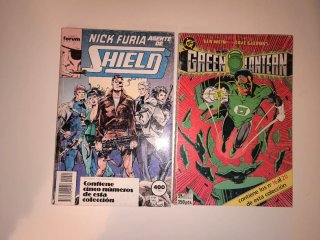 Comics clásicos retapados a 4€ cada uno.