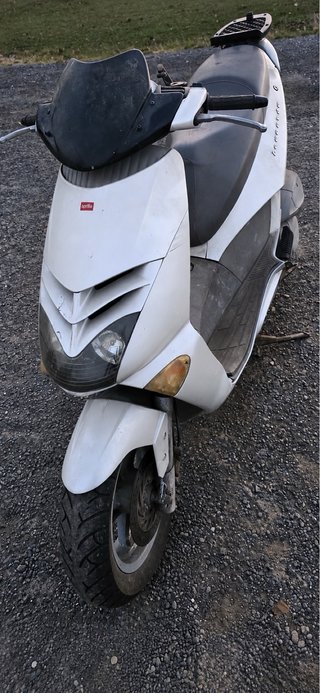 Aprilia Leonardo 250 cc Maxi Scooter