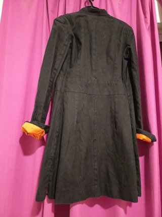 Chaqueta vintage entretiempo negra y naranja